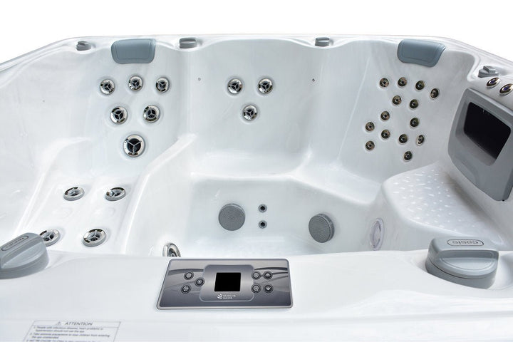 HE-760 6 Person Hot Tub Oasis Spas with R18 Insulation - Elixir Spas